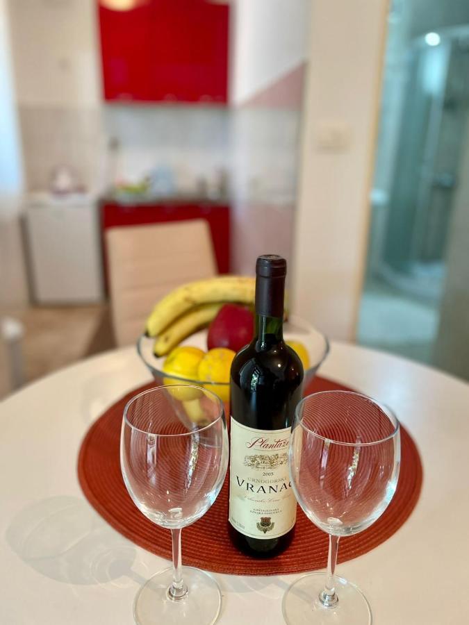 Apartmens Marina Bečići Exteriör bild