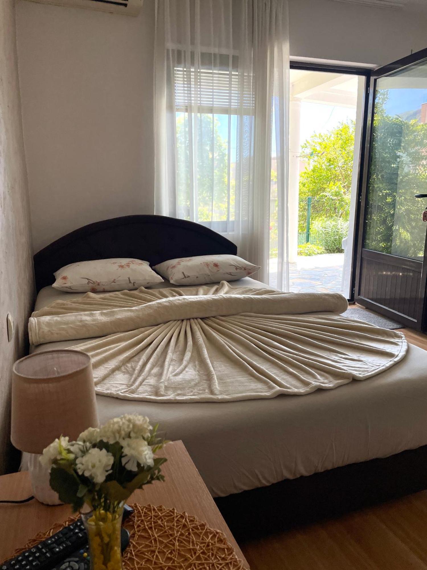 Apartmens Marina Bečići Exteriör bild