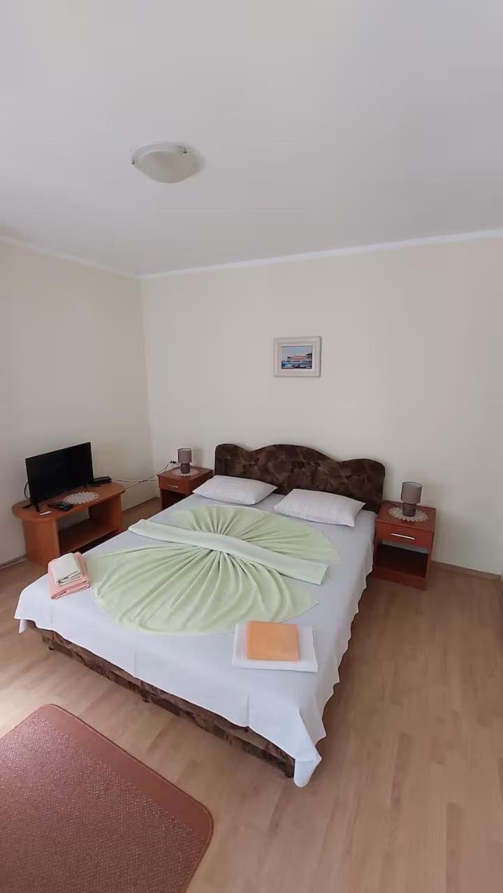 Apartmens Marina Bečići Exteriör bild