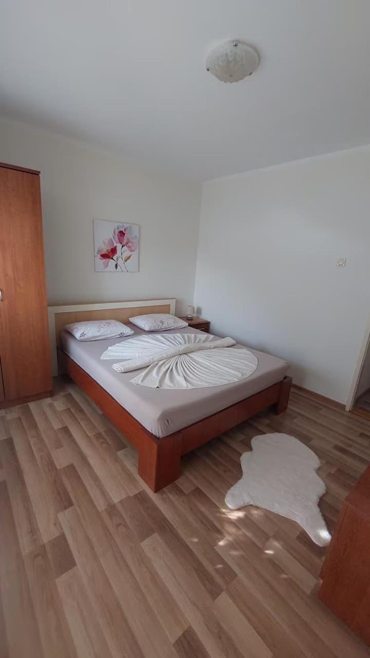Apartmens Marina Bečići Exteriör bild