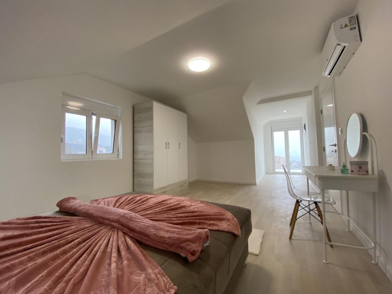 Apartmens Marina Bečići Exteriör bild